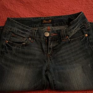 Women’s Jean style Capri by Seven size 27